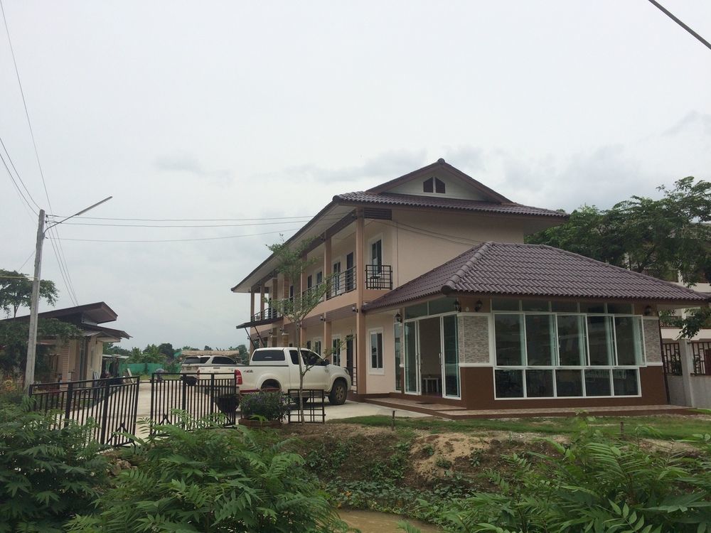 Thana Ville Resort Mae Sot Dış mekan fotoğraf