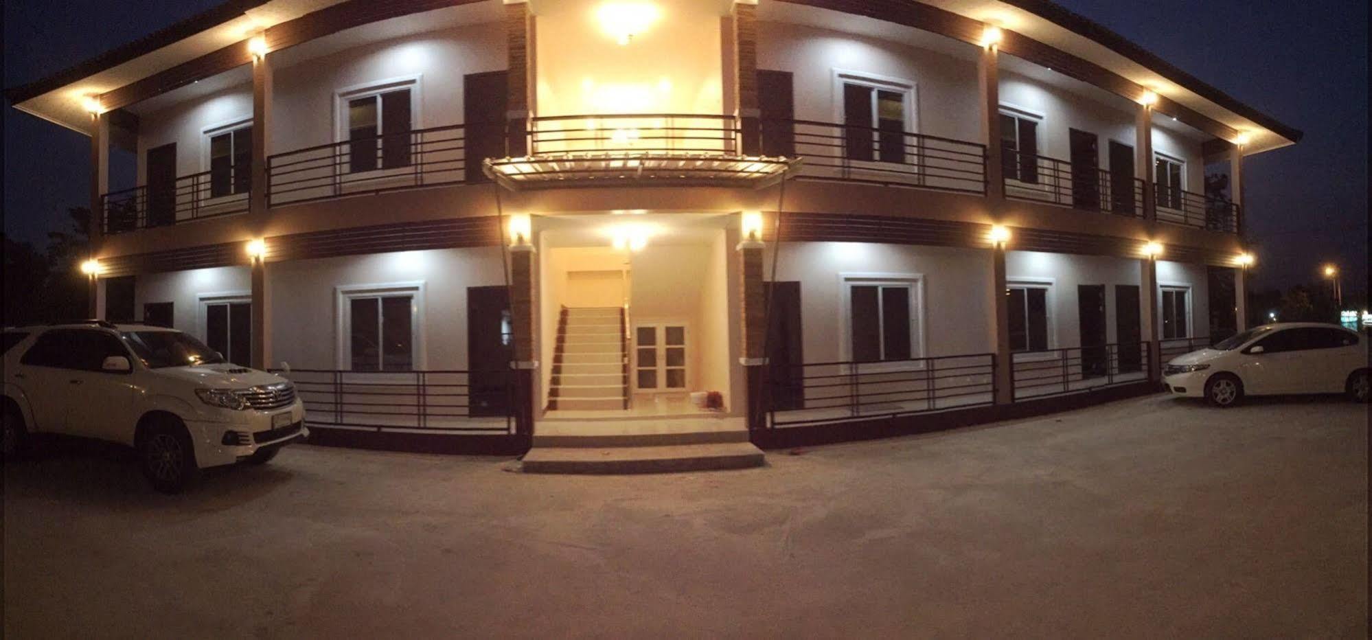 Thana Ville Resort Mae Sot Dış mekan fotoğraf